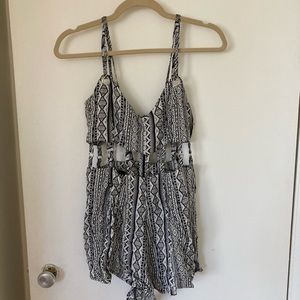 LF romper